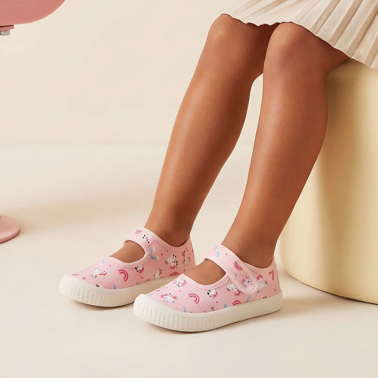 Girls fashionable casual sport - огляд і ціна Kids Outdoor Net